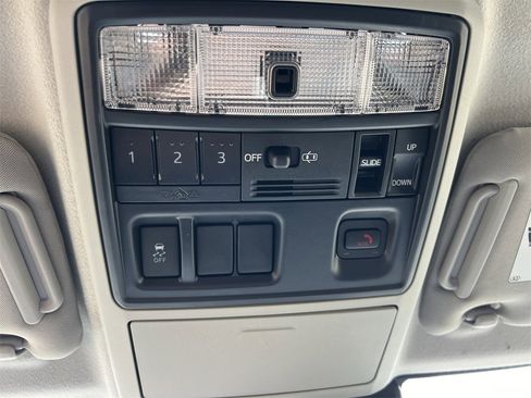 Used 2021 Toyota 4Runner SR5 Premium w/ Moonroof Package image 23