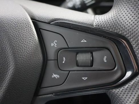 Used 2024 Chevrolet TrailBlazer LT image 12