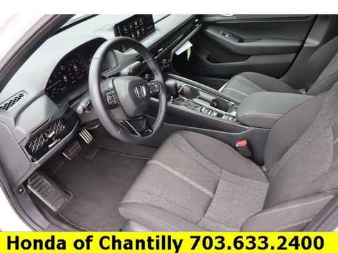 Used 2025 Honda Accord Sport image 24