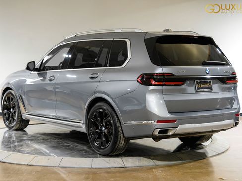Used 2025 BMW X7 xDrive40i AWD/4WD image 12