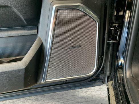 New 2026 RAM 2500 Laramie AWD/4WD image 27