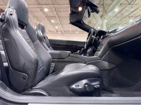 Used 2015 Maserati GranTurismo Sport image 81