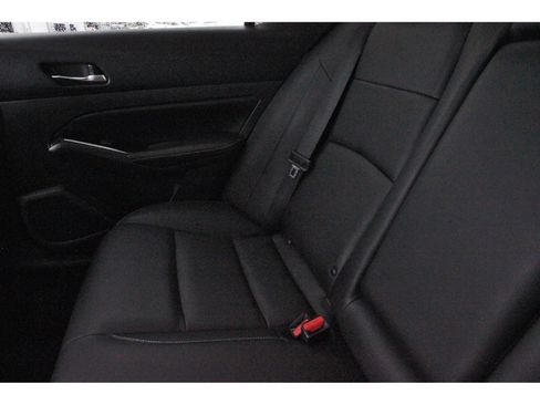 Certified 2023 Nissan Altima 2.0 SR FWD image 14