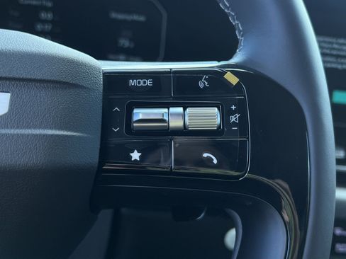 New 2027 Kia Carnival SX Prestige FWD image 23