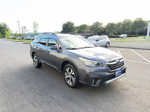 Used 2022 Subaru Outback Limited AWD/4WD image 4