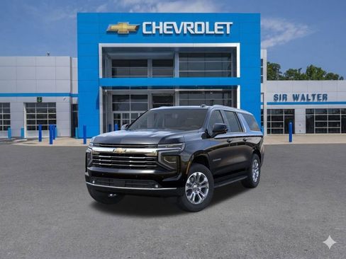 New 2026 Chevrolet Suburban LT w/ Comfort Package image 9