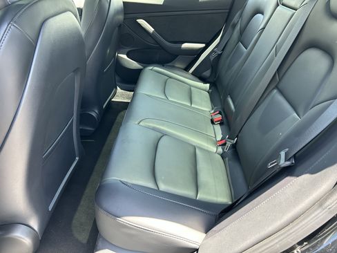 Used 2023 Tesla Model 3 Standard Range RWD image 15