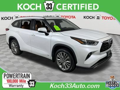 Used 2022 Toyota Highlander Platinum