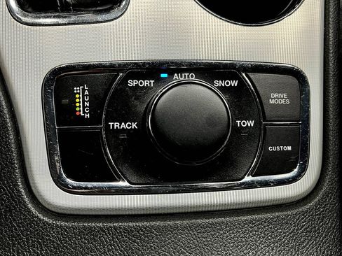 Used 2020 Jeep Grand Cherokee SRT AWD/4WD image 33