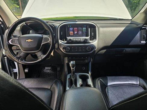 Used 2017 Chevrolet Colorado LT w/ LT Convenience Package image 6