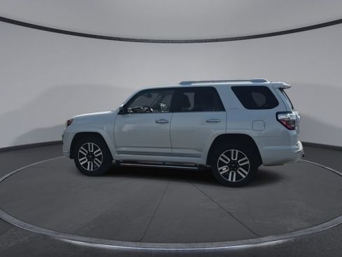 Used 2019 Toyota 4Runner Limited AWD/4WD image 5