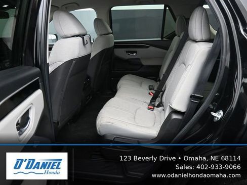 Used 2024 Honda Pilot LX image 35