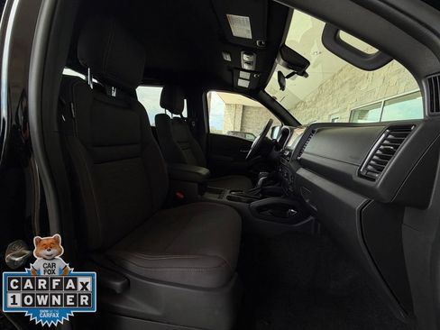Used 2023 Nissan Frontier SV w/ Midnight Edition Package AWD/4WD image 26