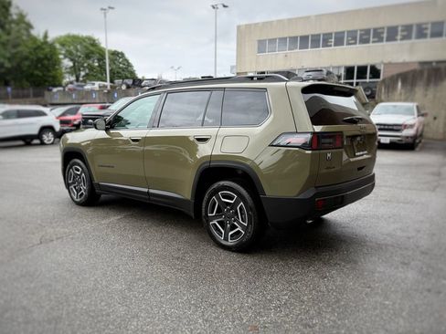 New 2026 Jeep Cherokee Laredo AWD/4WD image 12
