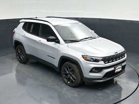 New 2026 Jeep Compass Altitude image 42