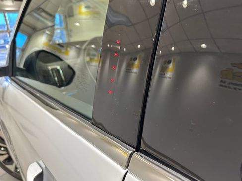 Used 2025 Ford Expedition Platinum w/ Driver's Package image 16