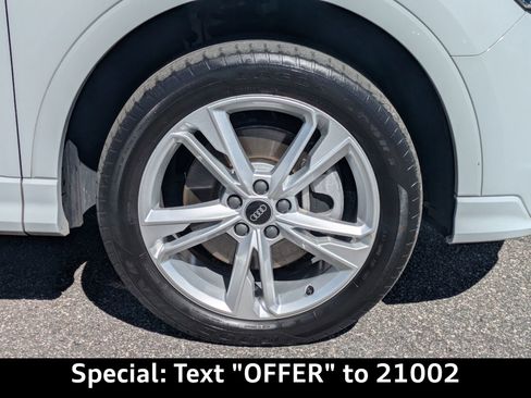 Certified 2022 Audi Q3 2.0T Premium Plus w/ Premium Plus Package image 11