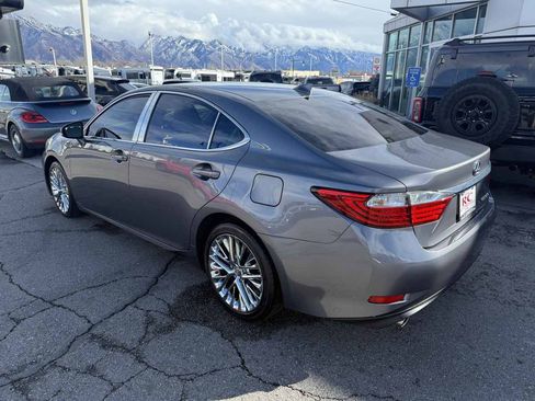Used 2015 Lexus ES 350 w/ Luxury Package image 8