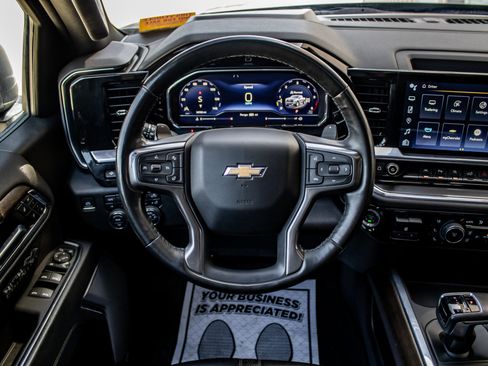 Used 2024 Chevrolet Silverado 1500 High Country w/ High Country Premium Package AWD/4WD image 37