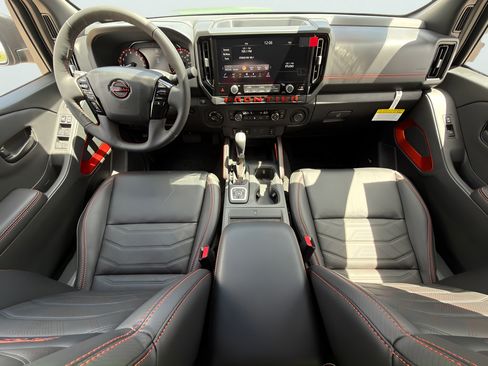 New 2026 Nissan Frontier PRO-4X w/ Pro Premium Package AWD/4WD image 21