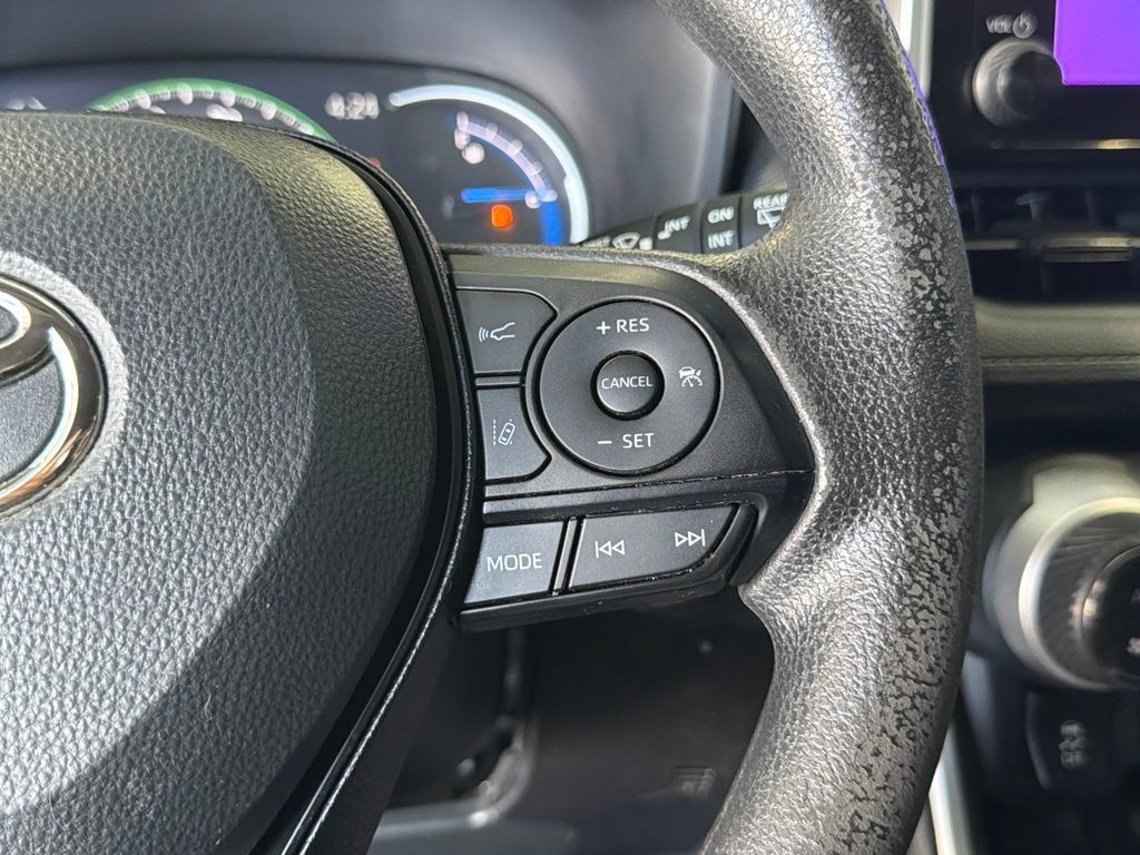 Certified 2024 Toyota RAV4 AWD Hybrid image 26