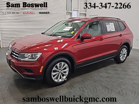 Used 2018 Volkswagen Tiguan S w/ 3rd Row Seat Package image 4