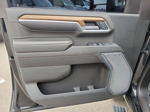 Used 2024 Chevrolet Silverado 3500 High Country w/ High Country Premium Package image 14