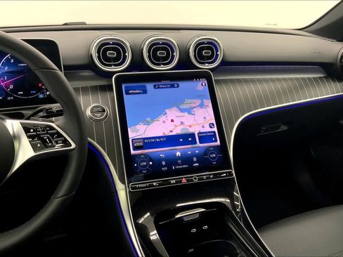 Used 2026 Mercedes-Benz C 300 Sedan image 25