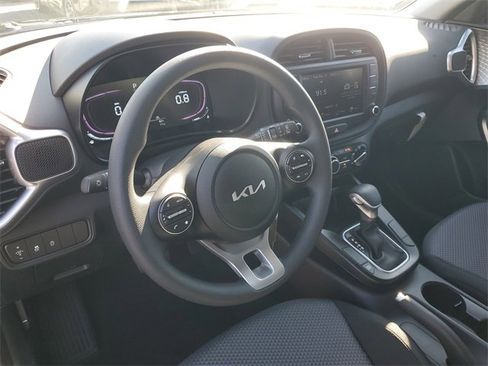 New 2025 Kia Soul LX image 22