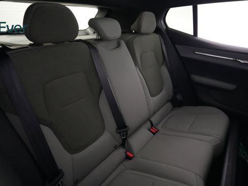 Used 2025 Volvo EX30 Plus AWD/4WD image 5
