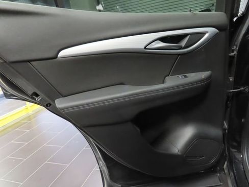 Used 2024 Buick Envision Avenir AWD/4WD image 10