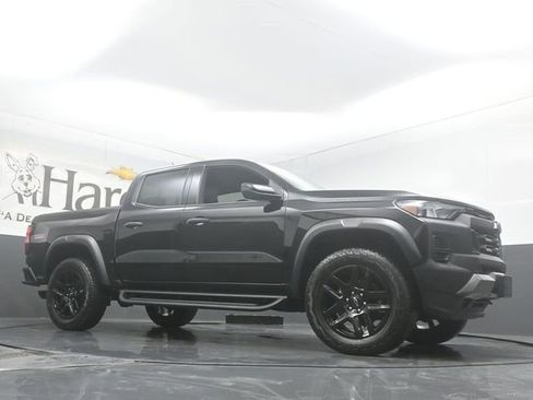 Used 2024 Chevrolet Colorado Trail Boss w/ Advanced Trailering Package image 2