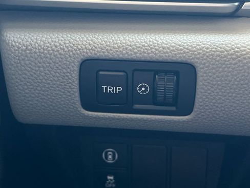 Used 2020 Honda Accord EX image 28