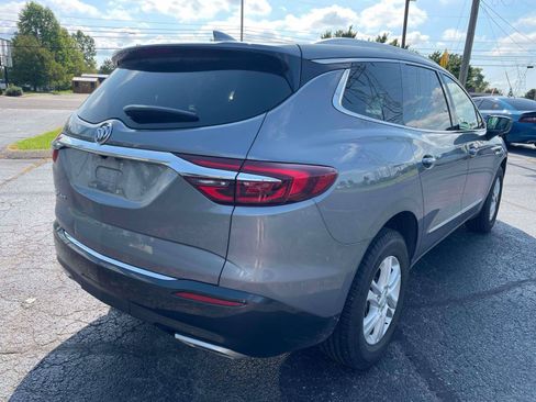 Used 2020 Buick Enclave Essence w/ Sound and Sites Package AWD/4WD image 8