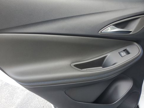 New 2026 Buick Encore GX Sport Touring image 10