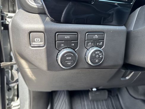 Used 2026 GMC Sierra 1500 Elevation AWD/4WD image 19