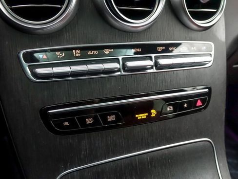 Used 2022 Mercedes-Benz GLC 43 AMG 4MATIC image 26