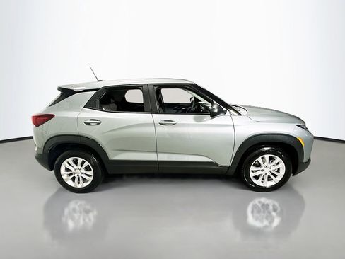 Used 2023 Chevrolet TrailBlazer LS image 9