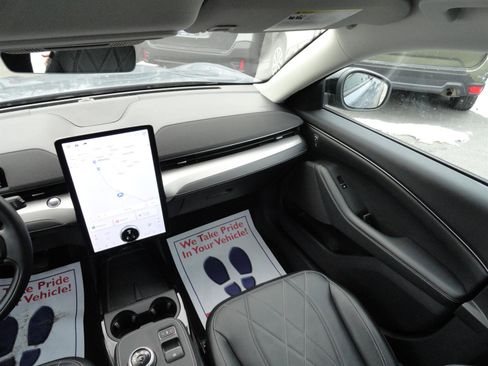 Used 2023 Ford Mustang Mach-E California Route 1 image 21