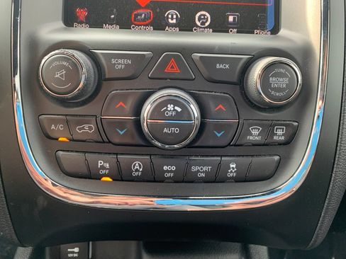 Used 2017 Dodge Durango GT w/ Blacktop Package AWD/4WD image 29