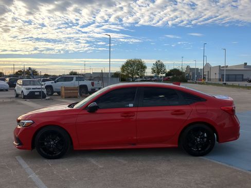 Used 2024 Honda Civic Sport image 7