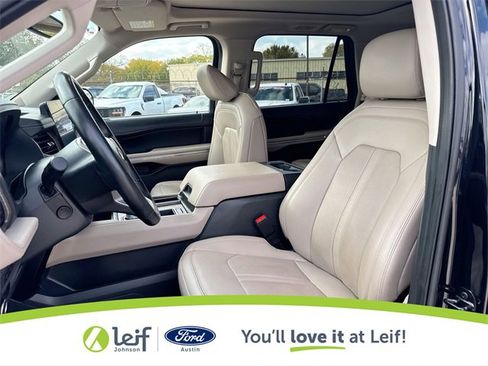 Certified 2024 Ford Expedition Limited image 17