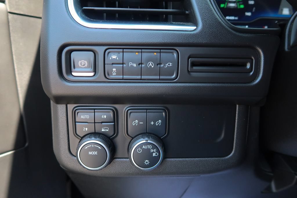 Used 2022 Chevrolet Tahoe LT AWD/4WD image 27