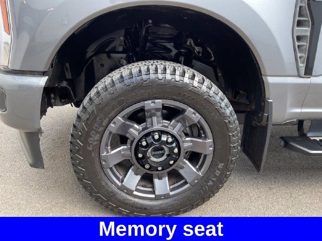 Used 2024 Ford F250 Lariat w/ Sport Appearance Package AWD/4WD image 22