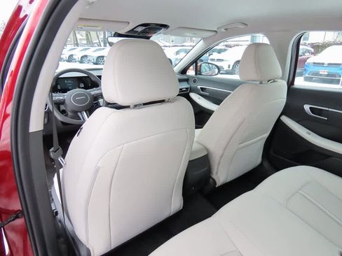 Used 2025 Hyundai Sonata SEL image 15