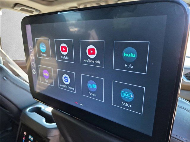Certified 2025 GMC Yukon Denali Ultimate AWD/4WD image 24