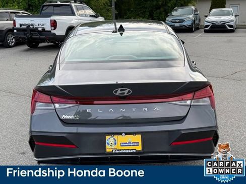 Used 2024 Hyundai Elantra SEL w/ Convenience Package FWD image 7