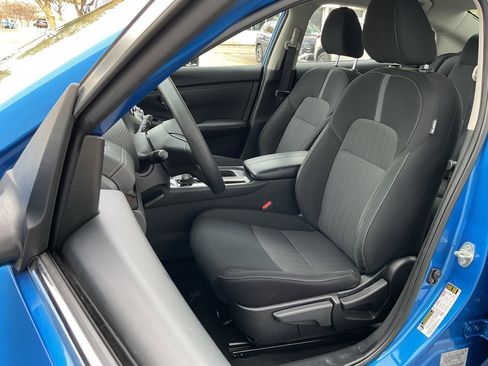 Used 2025 Nissan Sentra SV image 14