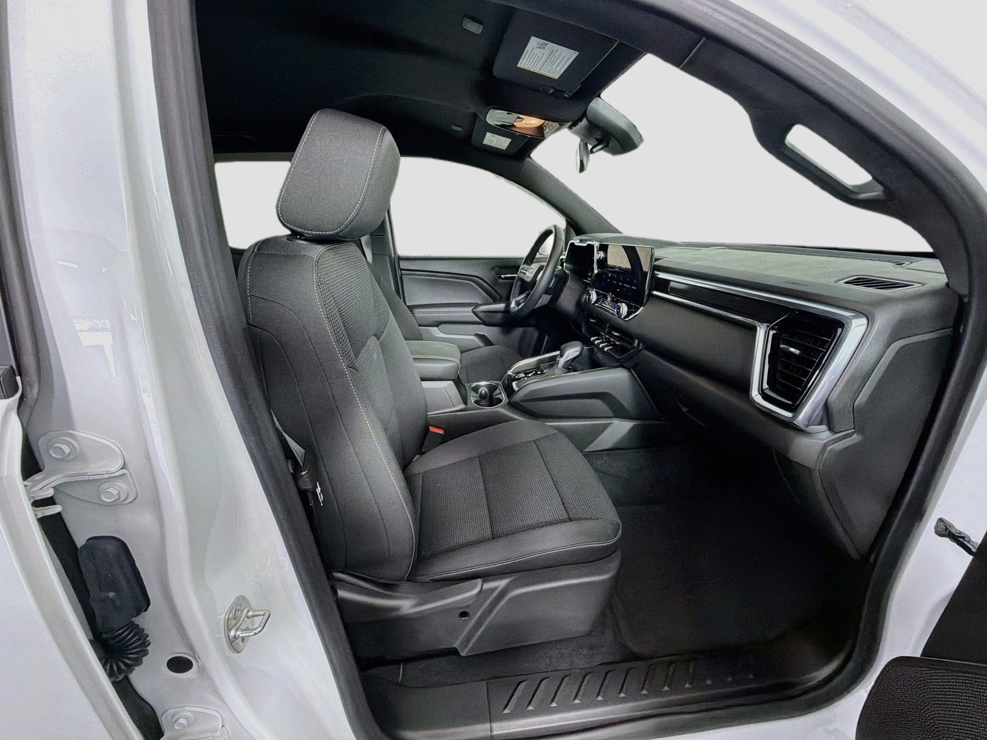 Used 2024 GMC Canyon Elevation RWD image 31