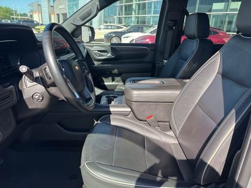 Used 2024 Chevrolet Tahoe Premier image 9